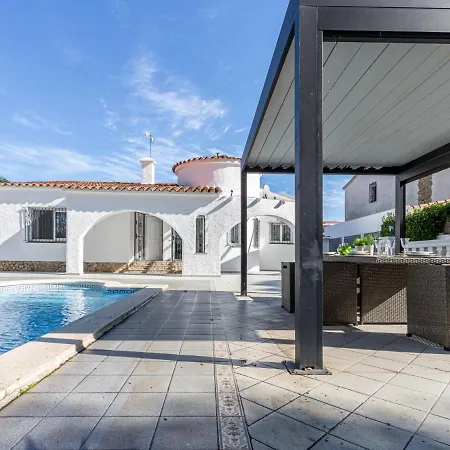 Holiday home Holiday Sant Maurici *
